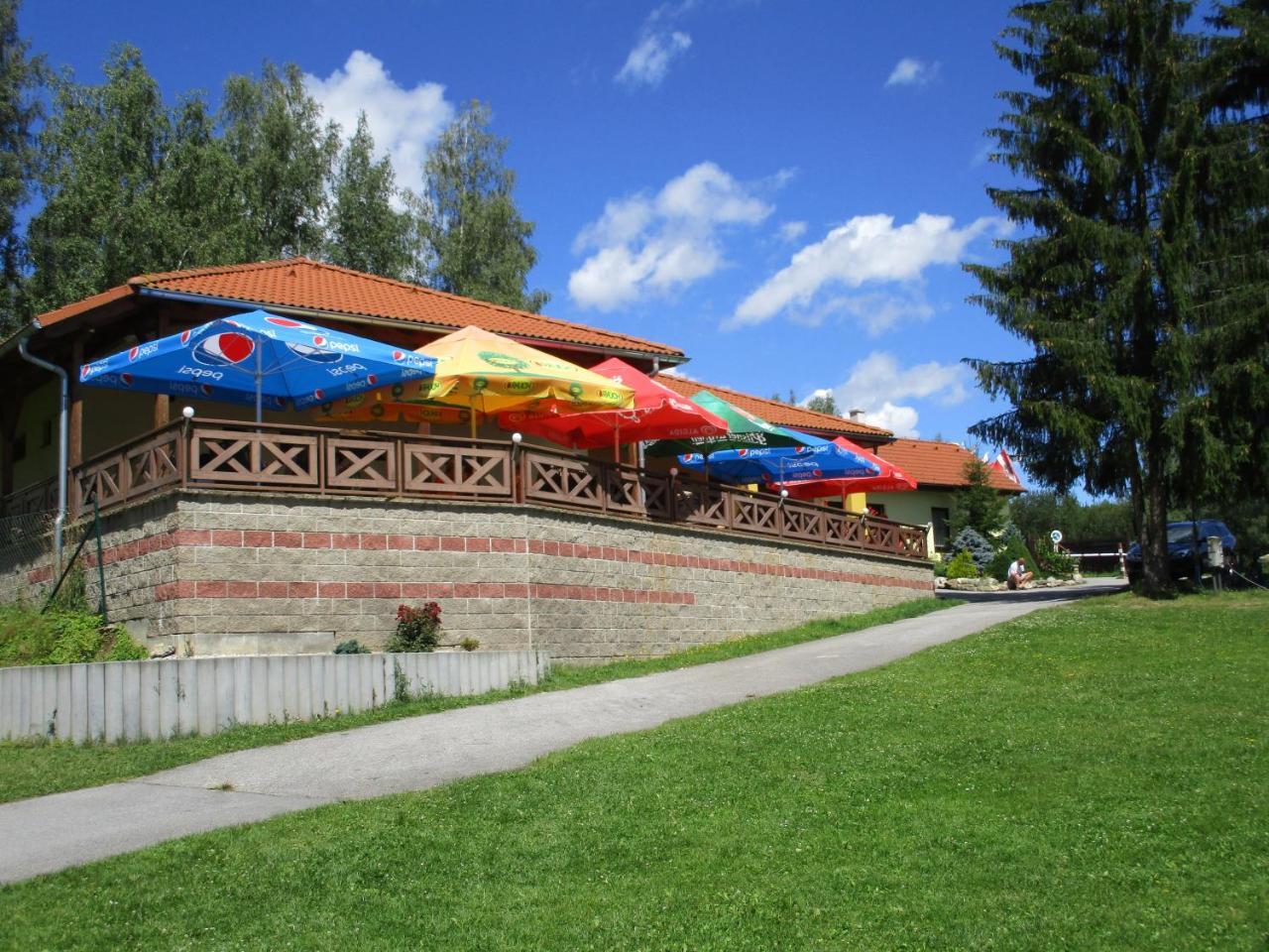 Готель Kemp Lipno - Jenisov Горні-Плана Екстер'єр фото